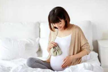 代孕产子的成功率：女性大都用冲洗液冲洗阴道